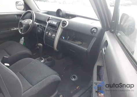 2005 Scion Xb from USA, damaged, VIN JTLKT324650213600